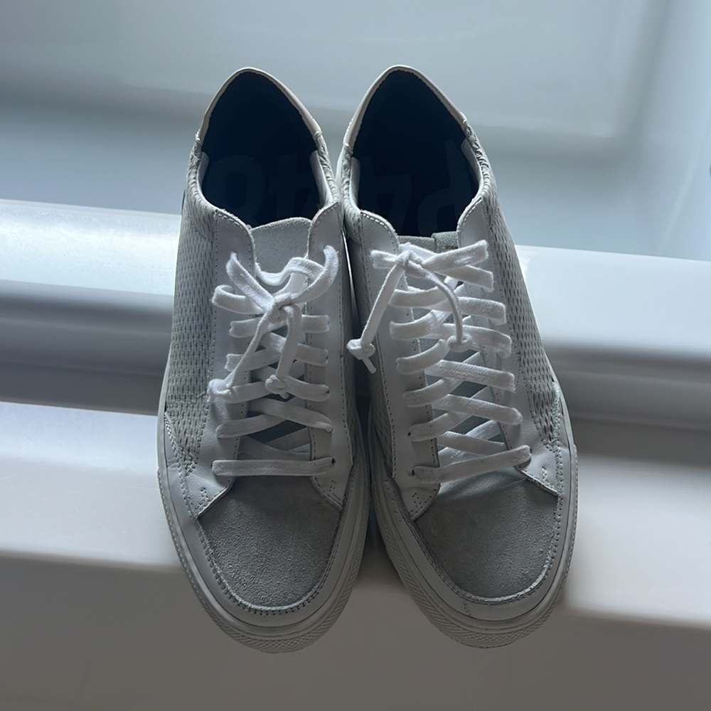 P448 white slip on vintage leather sneakers size 42 us 9.5